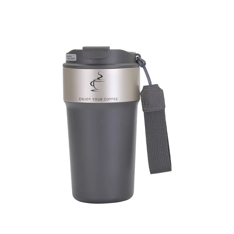 Koffiemok met deksel